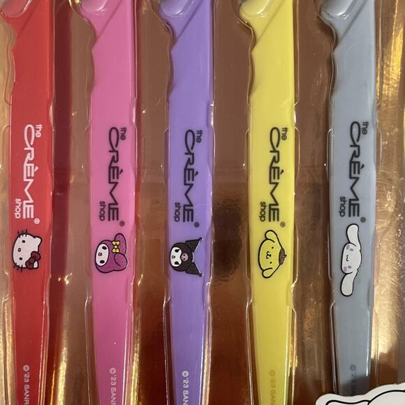 The Creme Shop Sanrio Hello Kitty Friends Razors Over Fuzz Perfect Arch Shaping - Picture 3 of 9